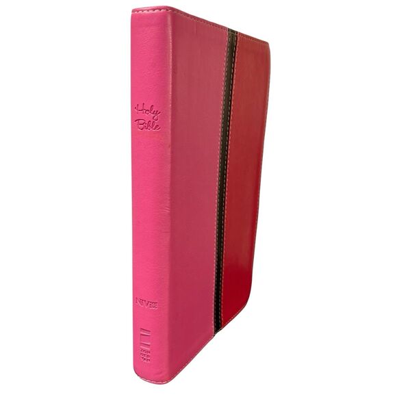 Busy Mom’s Bible New International Version 2011 NIV Pink Red Leather Soft Daily - Picture 2 of 16